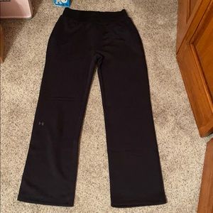 Women’s Under Armour sweatpants